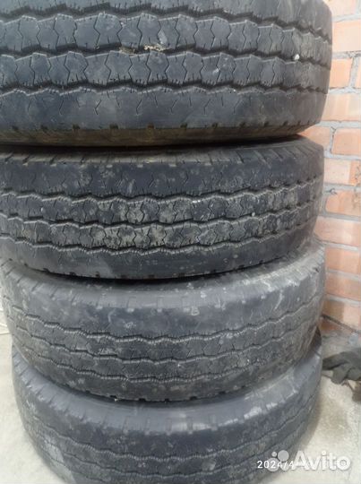 Шины 205 75 16с