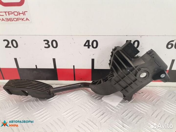 Педаль Fiat Punto 2 рест. 2011 52097728