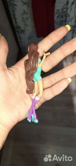 Фигурка винкс лейла из журналов