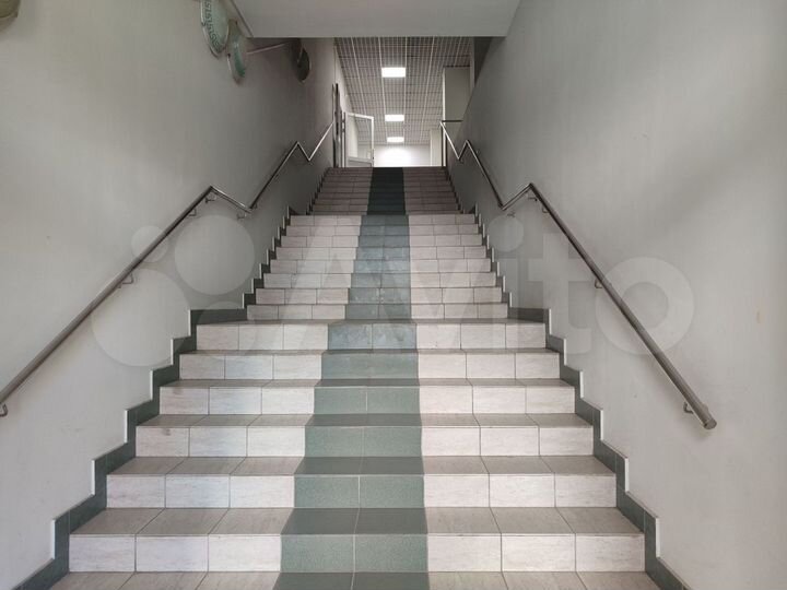 Сдам офисное помещение, 625 м²