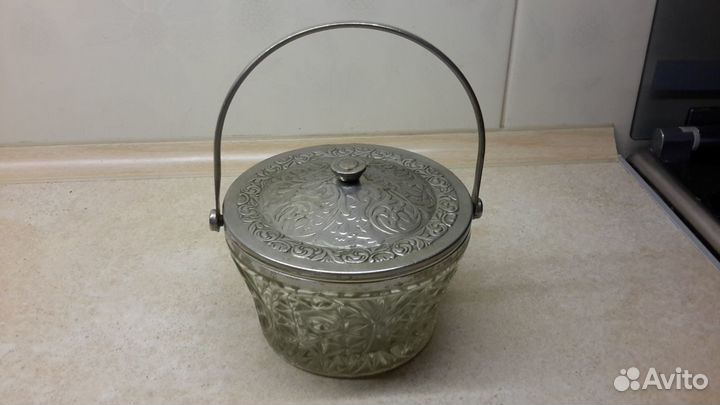 Конфетница стекло с мельхиоровой крышкой СССР