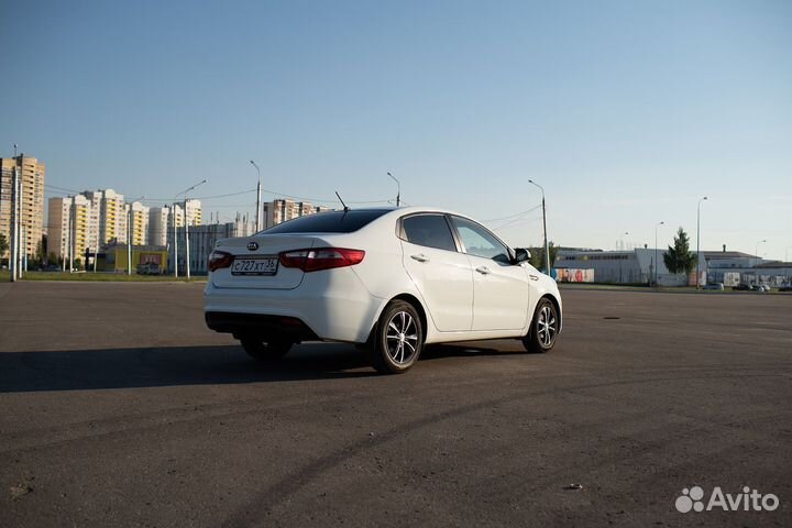 Kia Rio 2014 автомат