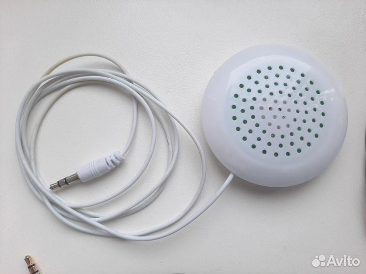 Гарнитура с микрофоном и динамиком для смартфона