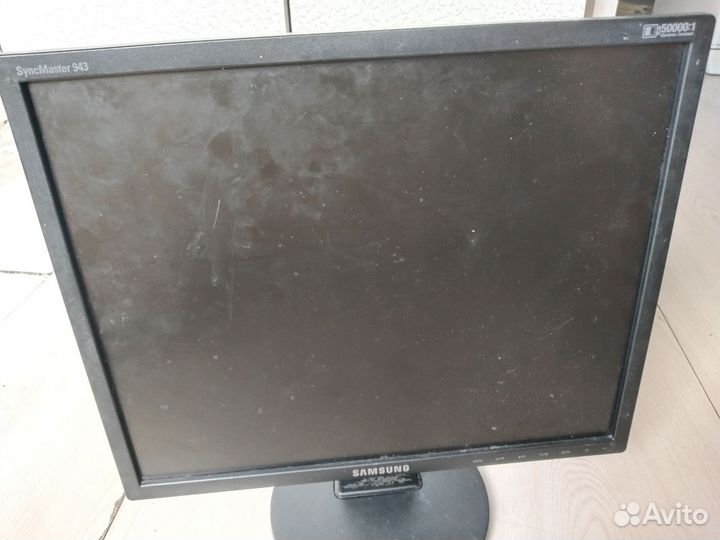 Монитор Samsung syncmaster 943n