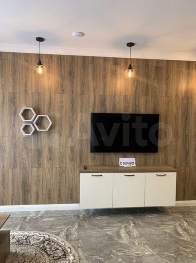 2-к. квартира, 55 м², 3/3 эт.