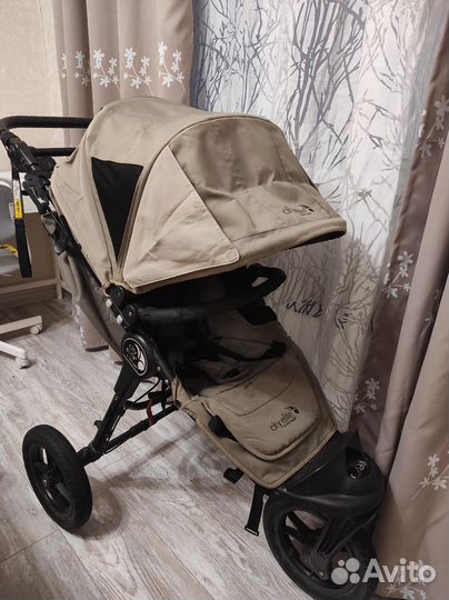 Коляска Baby Jogger City Elite