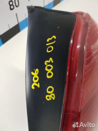 Фонарь правый Peugeot 206 (1998-2012)