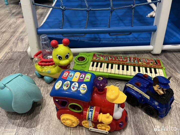 Развивающие игрушки пакетом музыкальные