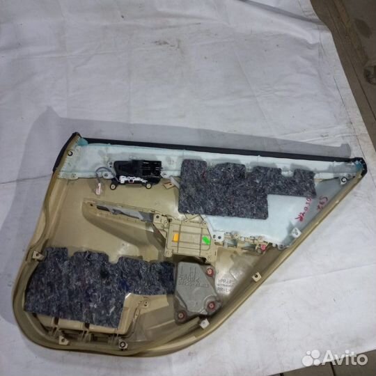 Обшивка двери задняя левая Toyota Camry V50