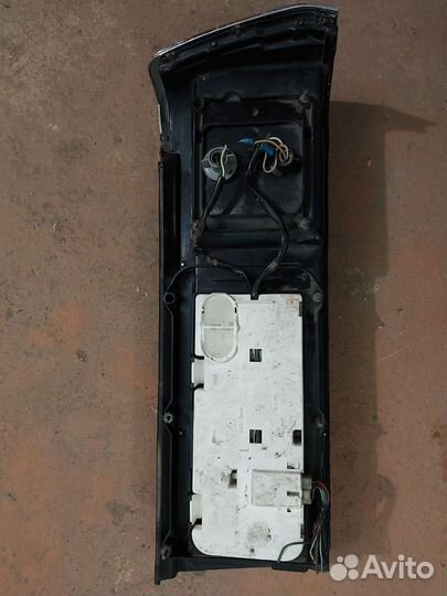 Стоп-сигнал тойота краун 120 кузов