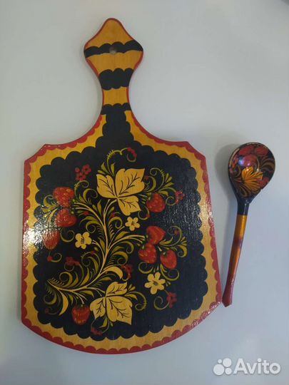 Доска, ложка (хохломская роспись)