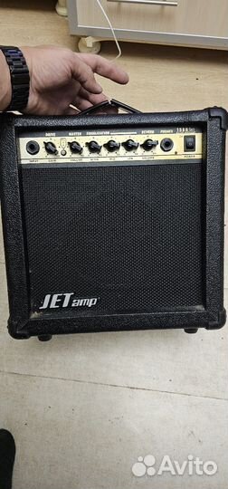 Гитарный комбоусилитель 15 watt