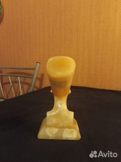 Нифертити из оникса 50е годы