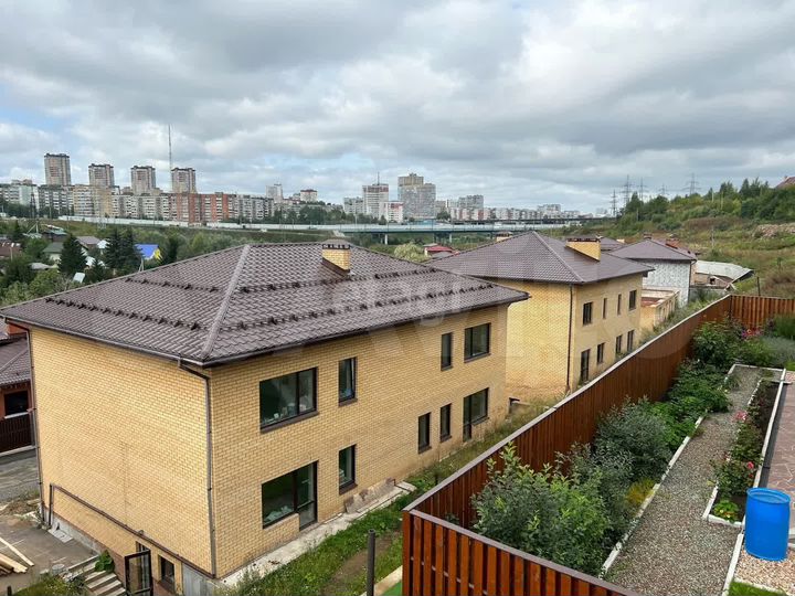 Таунхаус 82,6 м² на участке 1,5 сот.