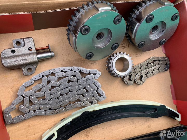 Комплект цепи грм новый на Ford Focus 3