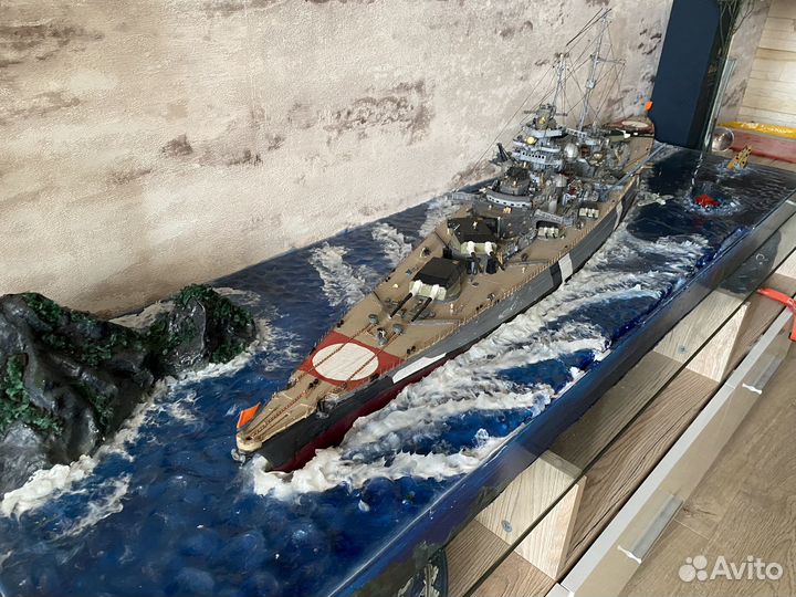 Модель корабля бисмарк