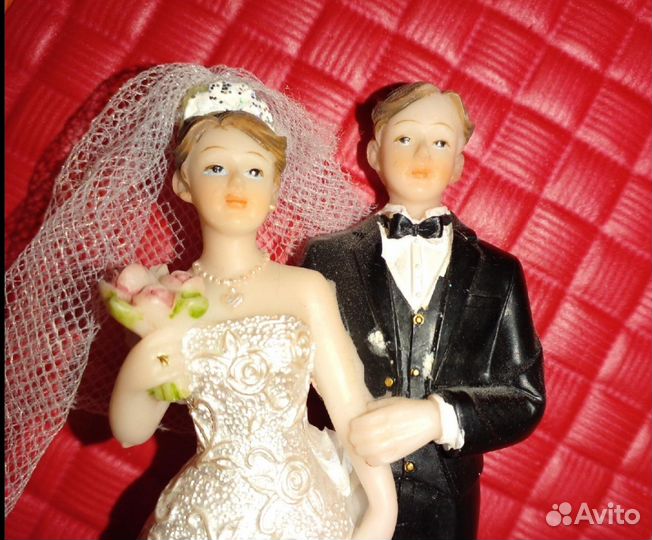 Свадебные фигурки на торт