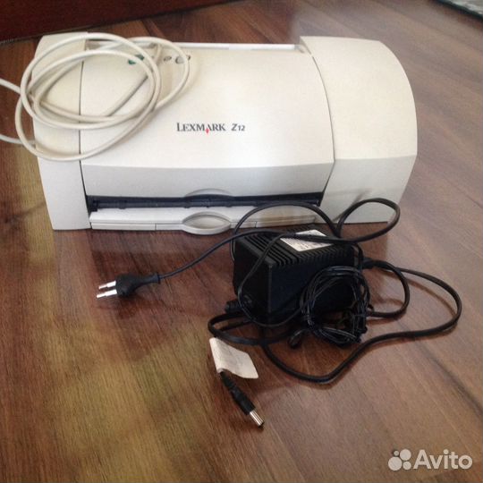 Цветной принтер Lexmark Z 12