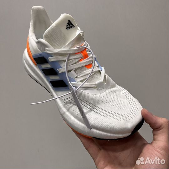 Adidas Ultraboost 22 кроссовки для бега