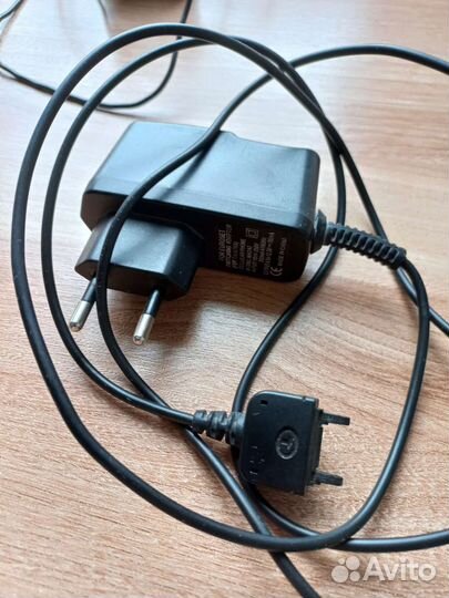 Зарядные устройства к телефонам