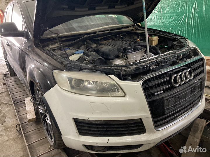 Фары ауди Q7