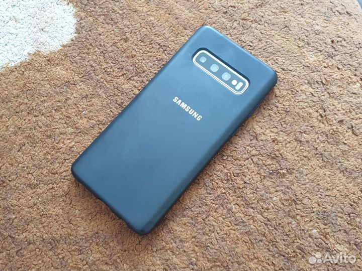 Samsung Galaxy S10, 8/128 ГБ