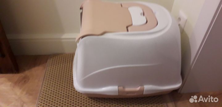 Закрытый лоток для кошек большой