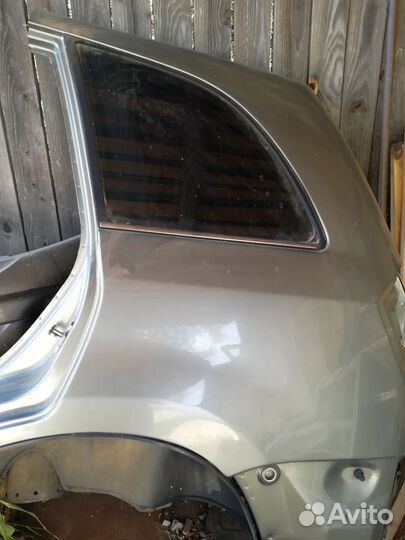 Продам крыло левое