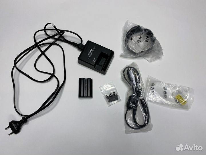 Фотоаппарат Nikon D7000 Body (8300 кадров)