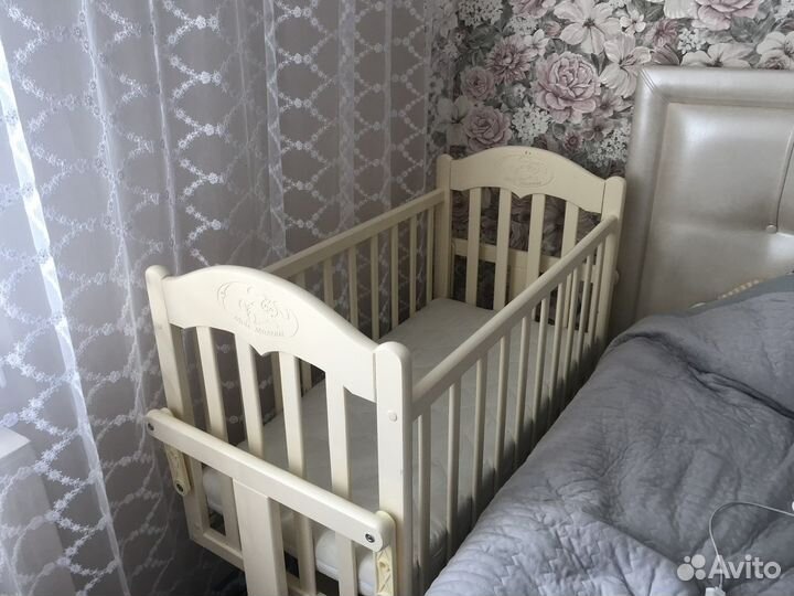 Миниатюрная кроватка (колыбель) с матрасом