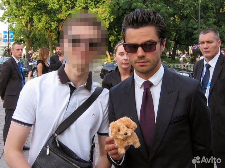 Автографы Доминика Купера и Ли Тамахори