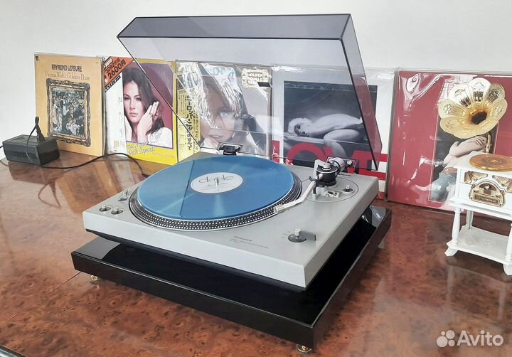 Виниловый проигрыватель Technics SL-1500 Обслужен