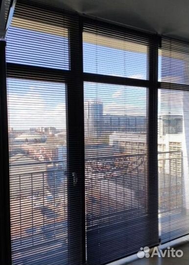 Горизонтальные жалюзи V65573-D1596