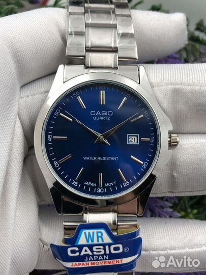 Мужские наручные часы Casio кварцевые