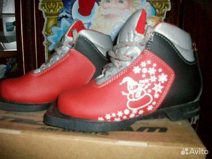 Лыжные ботинки р.30