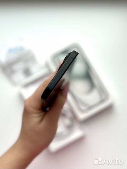 iPhone 15, 128 ГБ
