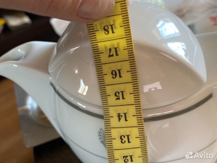 Набор для сладкого чаепития: кофейник и блюдо