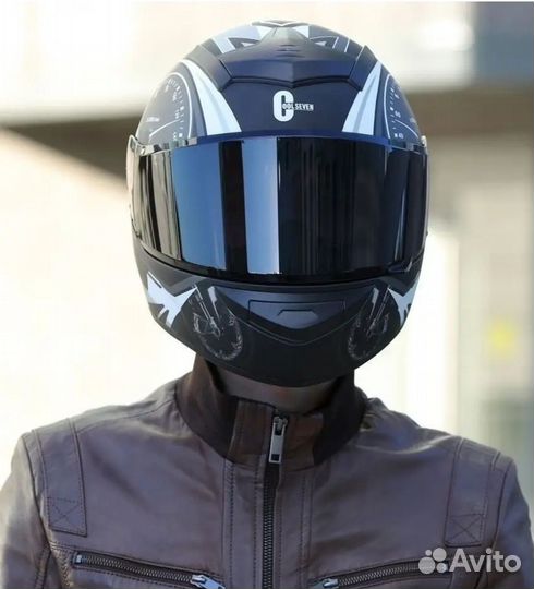 Мотоциклетный шлем