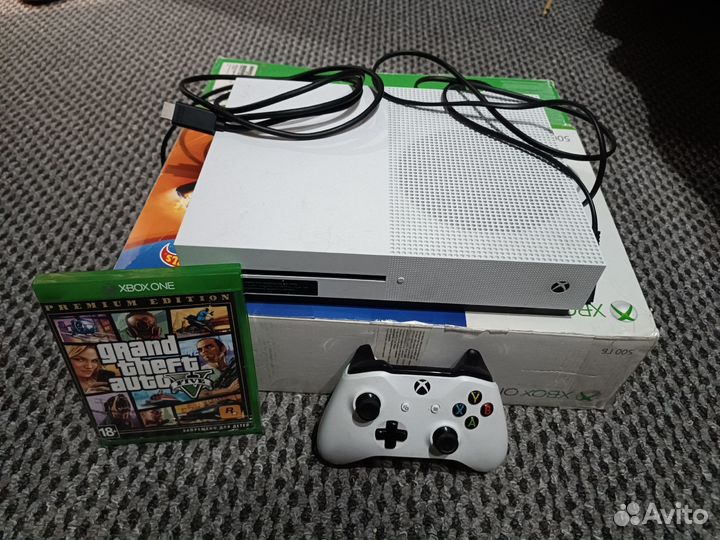 Xbox One S