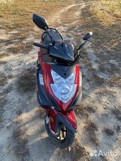 Скутер Racer 150см3