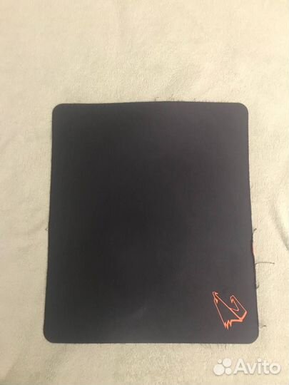 Гибридный коврик для мыши aorus amp500