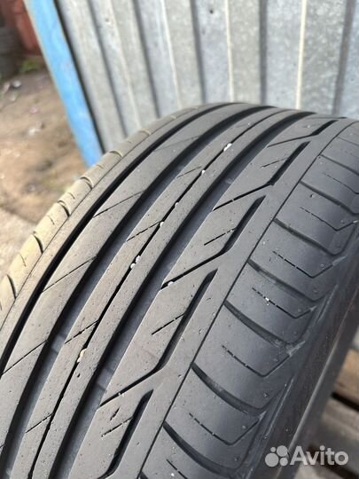 Bridgestone Turanza T001 225/45 R17