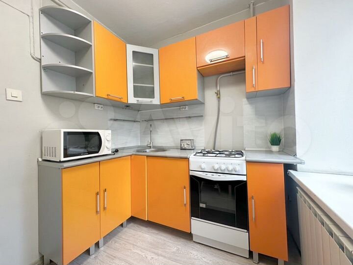 Комната 10 м² в 5-к., 1/9 эт.