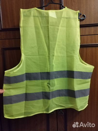 Плащи дождевики, жилеты, накомарники