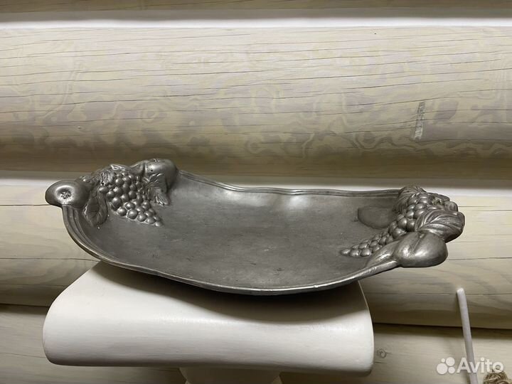 Поднос из олово