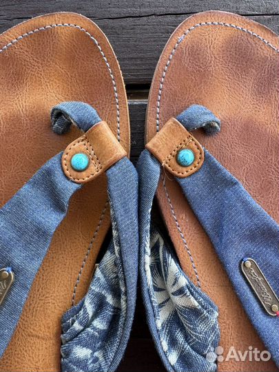 Шлепанцы женские