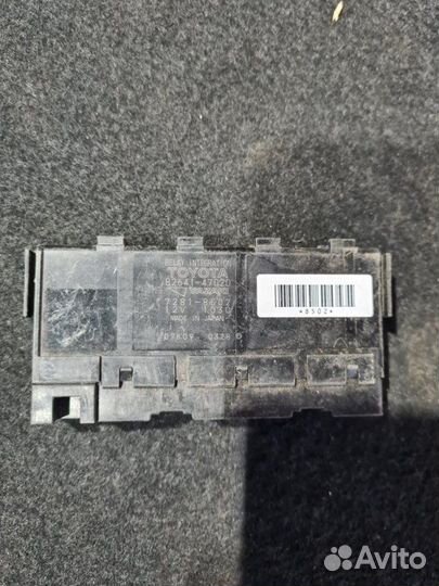 Блок предохранителей Toyota Corolla E150 1.6