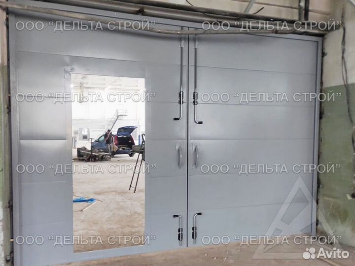 Промышленные ворота с калиткой