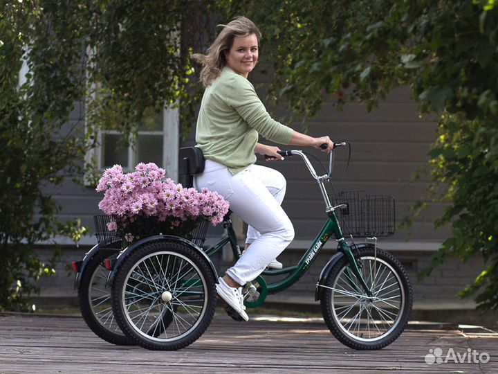 Трехколесный велосипед с ручными тормозами