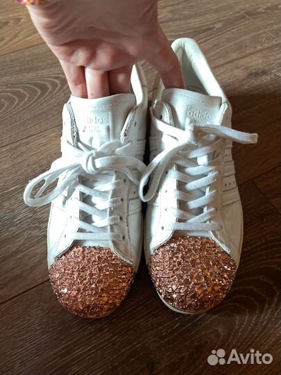 Кроссовки adidas